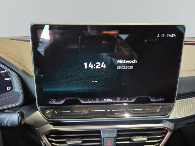 Cupra - Leon 1.5 eTSI Matrix Sennheiser DCC ACC Kessy_15