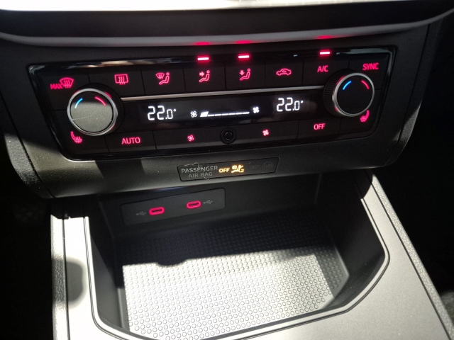 Seat - Ibiza 1.0 TSi Road Edition ACC SHZ LED Allwetter_18