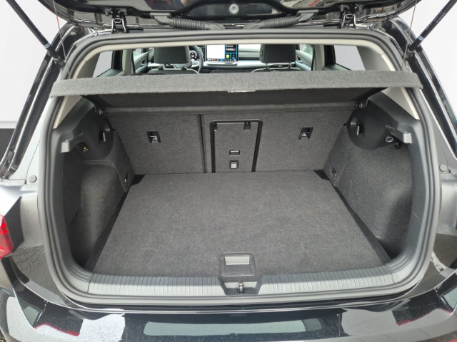 VW - Golf VIII Goal 1.5 TSI LED-Plus Allwetter AHK Navi_11