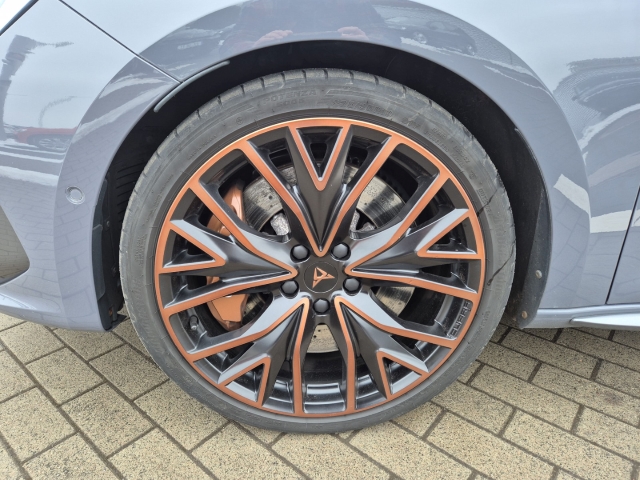 Cupra - Leon ST VZ 4Drive ABT DSG Leder AHK Matrix Brembo_18
