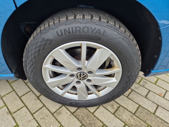 VW - Caddy 2,0 TDi Life PDC LED Allwetter SHZ Tempomat_18
