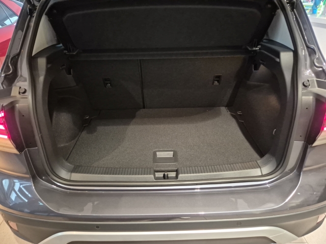 VW - T-Cross Style 115 PS 7-Gang-DSG AHK Navi digitales Cockpit_9