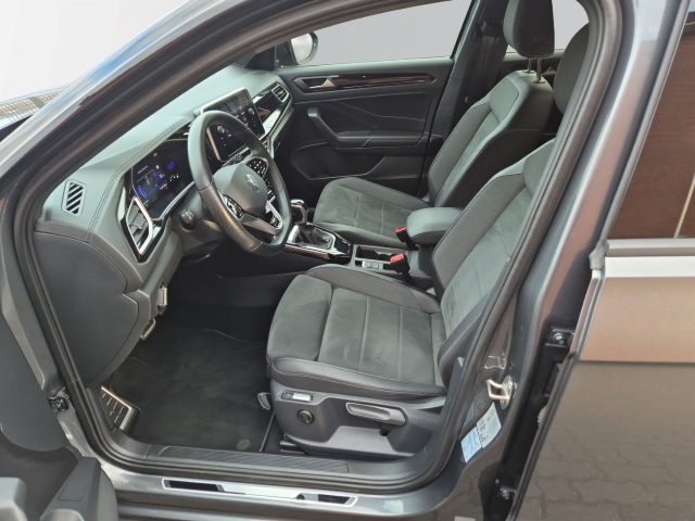 VW - T-Roc R-Line 2.0 TDI DSG AHK Navi Massage Cam_3