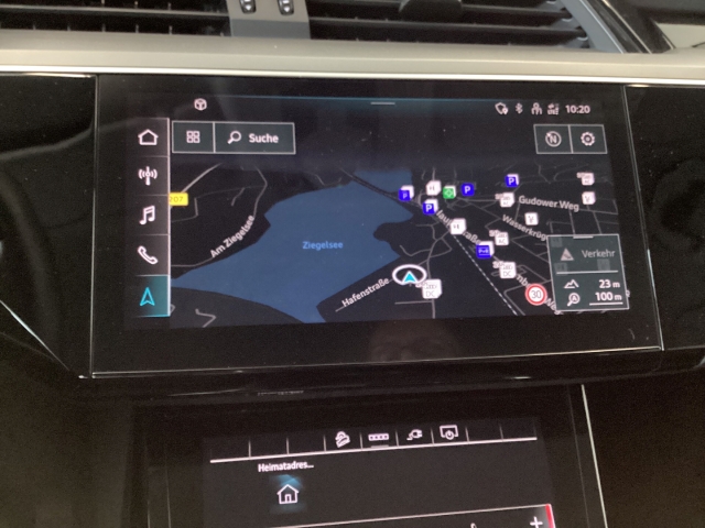 Audi - e-tron 55 quattro 300 kW 360 Kamera El. Heckklappe Navi SHZ_15