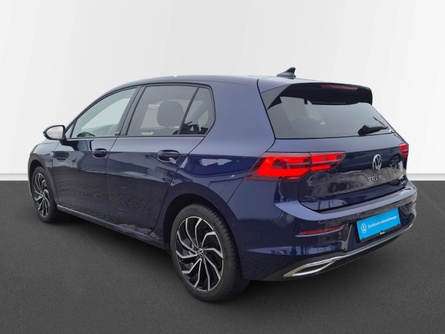 VW - Golf Active 1,5 eTSI DSG AHK Matrix Cam IQDrive_2