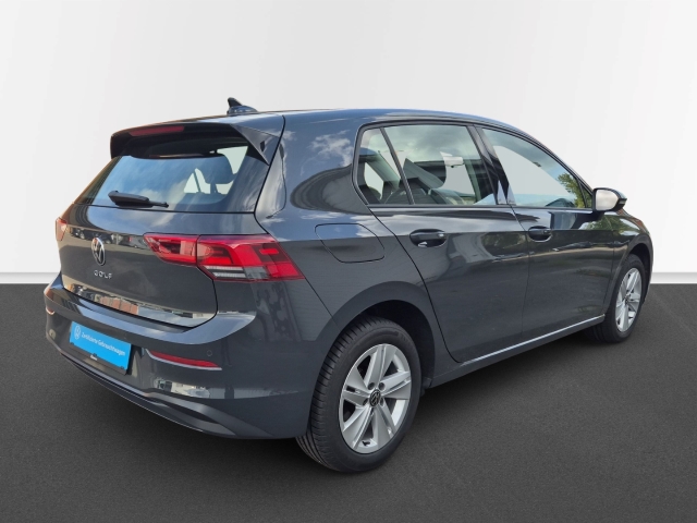 VW - Golf VIII 1,0 TSi Life ACC Navi AppConnect SHZ FrontAssist_7