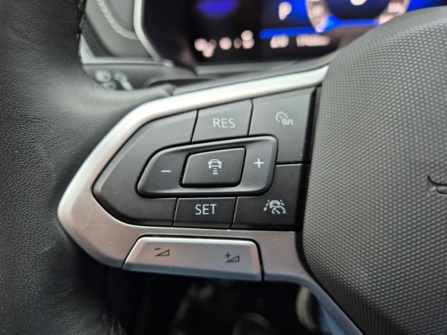 VW - T-Cross 1.5 TSI DSG R-Line AHK Cam IQ.Drive ACC_21