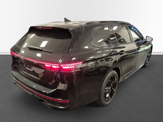 VW - Passat R-Line 2.0 TDI 110kW DSG Sport+AHK+HUD AD StandHZG AHK-klappbar_6