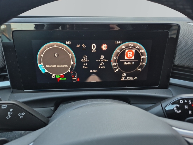 VW - T-Roc Style 1.5 eTSI DSG AHK Navi DAB Allwetter_16