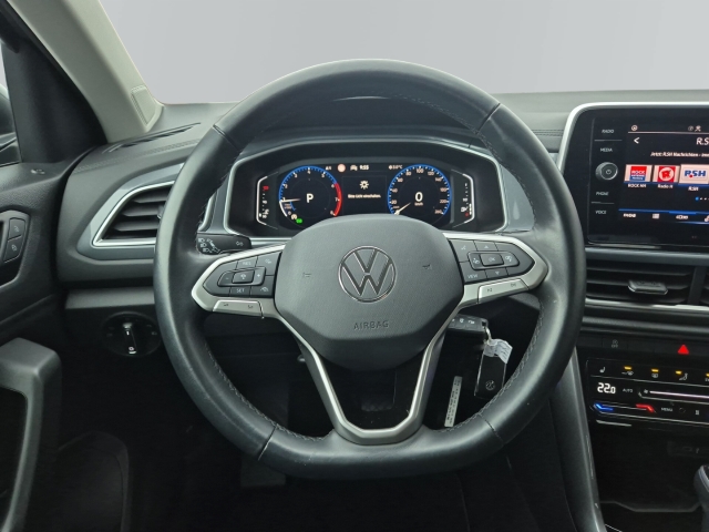 VW - T-Roc Style 1,5 TSI DSG AHK Stdhgz Massage Navi_14