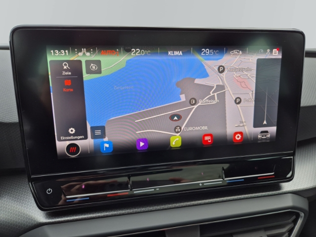 Seat - Leon ST 2,0 TDi DSG Style AHK Panorama FullLink BEATS_17