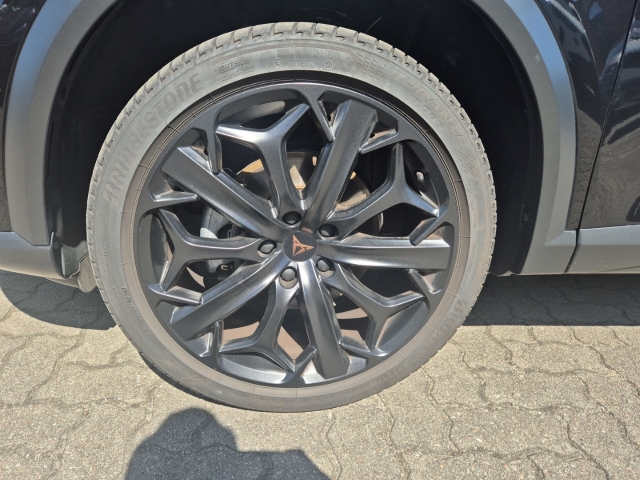 Cupra - Formentor 1,5 TSI DSG AHK Matrix NAVI FullLink Beats_18