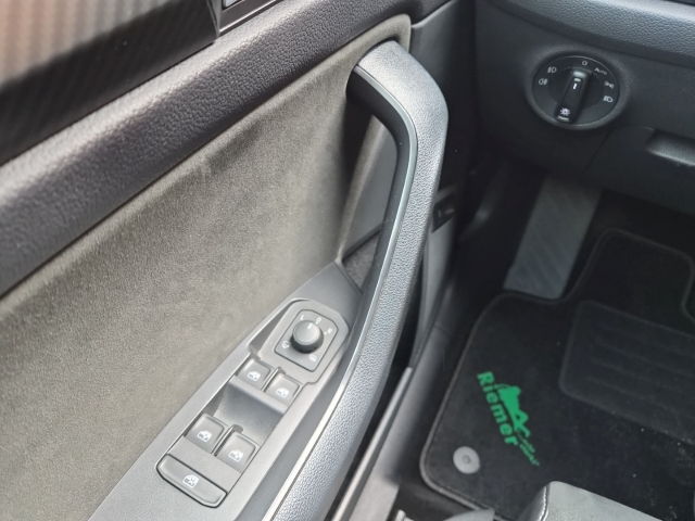 Skoda - Kodiaq Sportline 1.5 TSI DSG AHK Cam Kessy el.Klappe_18