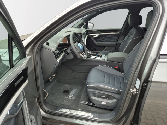 VW - Touareg Final Edition 3.0TDI V6 *Barpreis ab 107.990_3