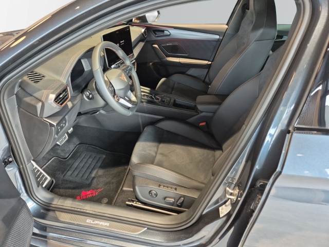 Cupra - Leon 1.5 eTSI Matrix Sennheiser DCC ACC Kessy_3