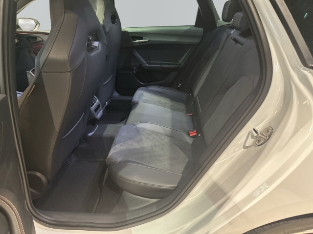 Cupra - Leon Sportstourer 2.0 TSI 150 kW (204 PS) 4Drive  Matrix-LED, Pano_9