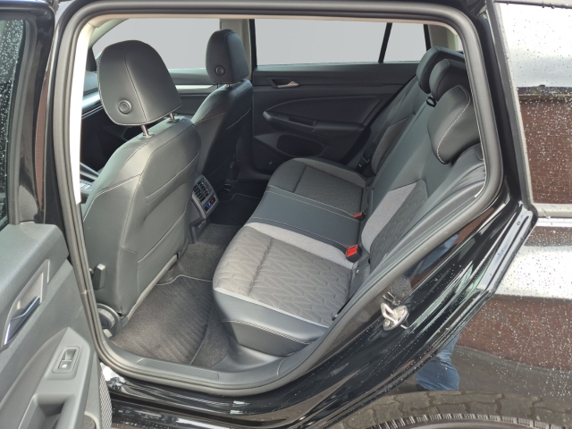 VW - Golf Variant Goal 1.5 eTSI DSG AHK LED+ Cam Allwetter_12