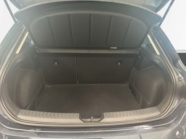 Seat - Leon 1.5 eTSI 110 kW Style Edition SHZ,PDC,LED,NAVI_9