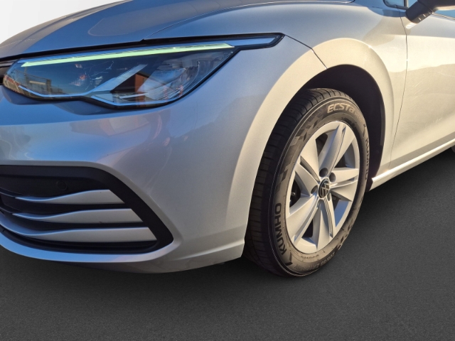 VW - Golf Variant VIII 2,0 TDi PDC Tempomat heizb. Lenkrad_4