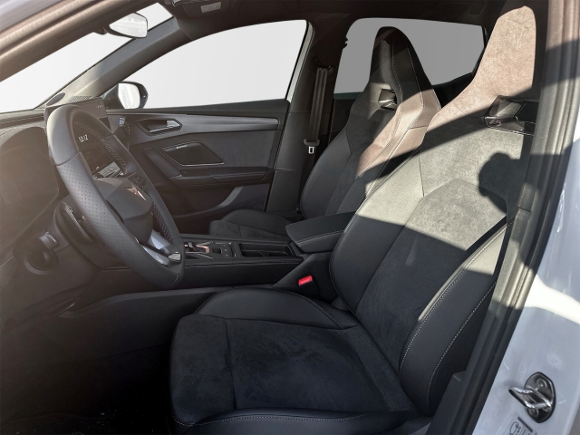 Cupra - Leon VZe-Hybrid Sennheiser ACC SHZ Navi Leder_3