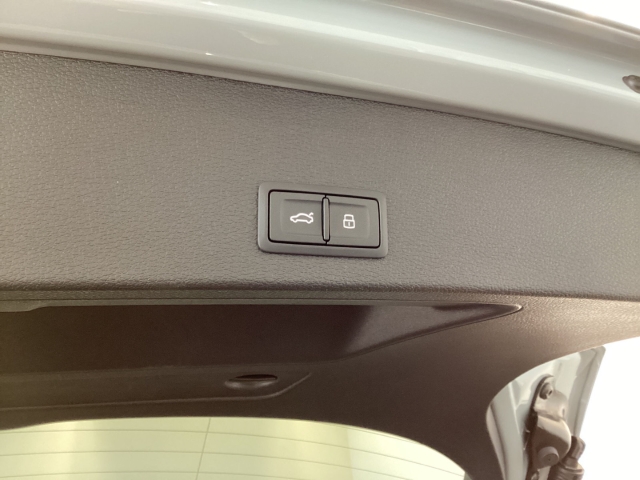 Audi - Q2 advanced 35TFSI S tronic Apple CarPlay AHK El. Heckklappe_16