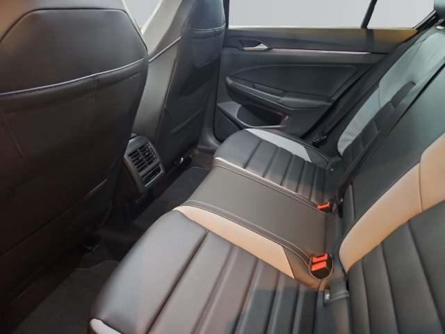 VW - Golf GTE Hybrid Sofort Verfügbar Leder, AHK, Panoramadach_10