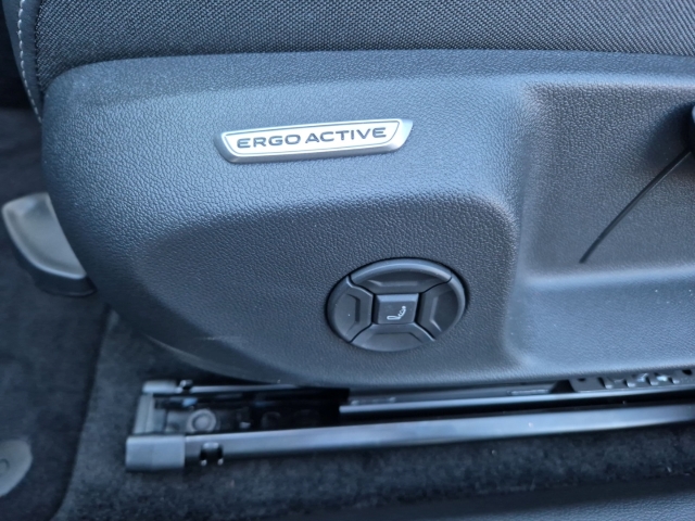 VW - T-Roc Style 1.5 eTSI DSG AHK Navi DAB Allwetter_19