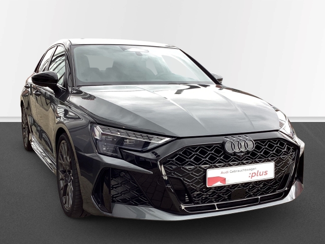Audi - RS3 Sportback Matrix Keramik RS-Auspuff Panorama Massage_8