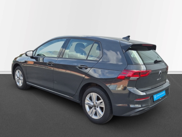 VW - Golf VIII 1,0 TSi Life ACC Navi AppConnect SHZ FrontAssist_2