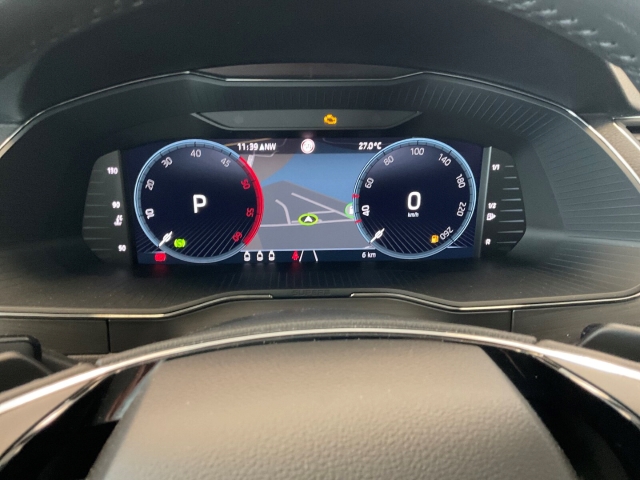 Skoda - Superb 2.0 TDI Combi Style AHK ACC Navi LaneAssist_14