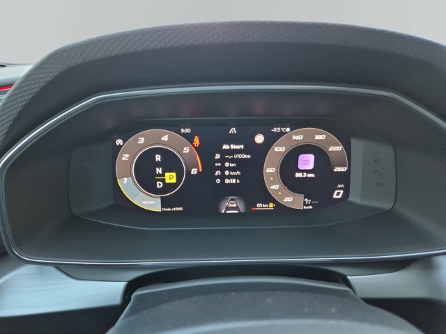 Seat - Leon Sportstourer FR 2,0 TDi DSG AHK ACC CAM Kessy_16