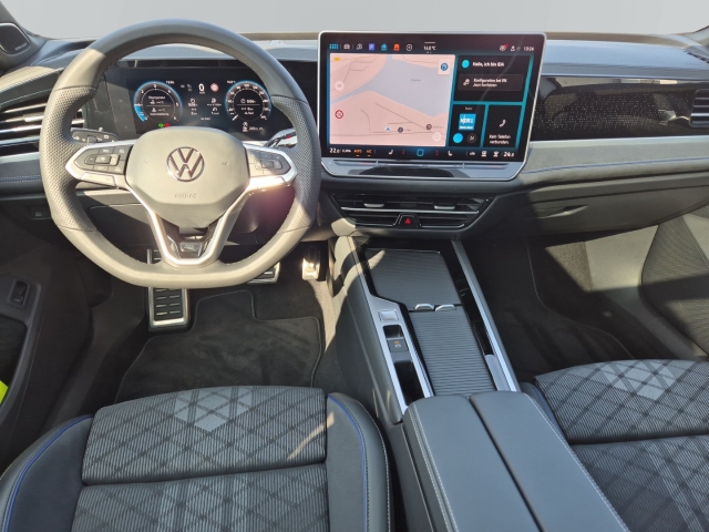 VW - Passat Variant R-Line Black Style 2.0 TDi DSG AHK IQDrive_13