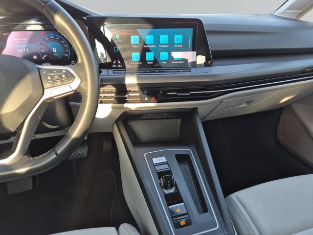 VW - Golf VIII Style 1.5 eTSI DSG AHK Matrix CAM SHZ_15