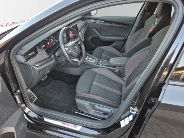 Skoda - Octavia Combi RS 2,0 TDi DSG AHK Lenkrad heizbar_3