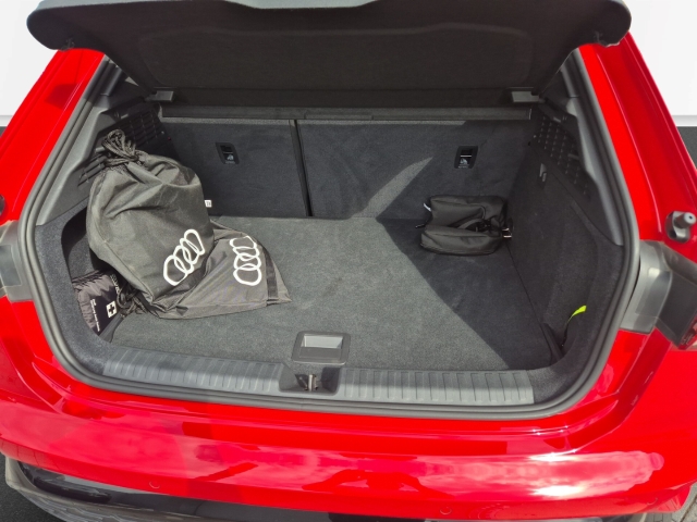 Audi - A3 Sportback S line 45TFSI e*Interieur S*Sonos*Matrix*ACC*_9