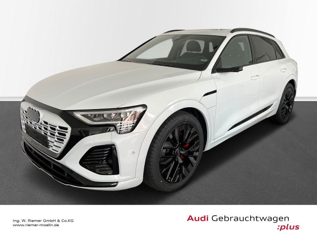 Audi Q8 e-tron S line 55 quattro 300 kW ACC+LED-Matrix+ Rückfahrkam. Sportpaket HUD Luftfederung